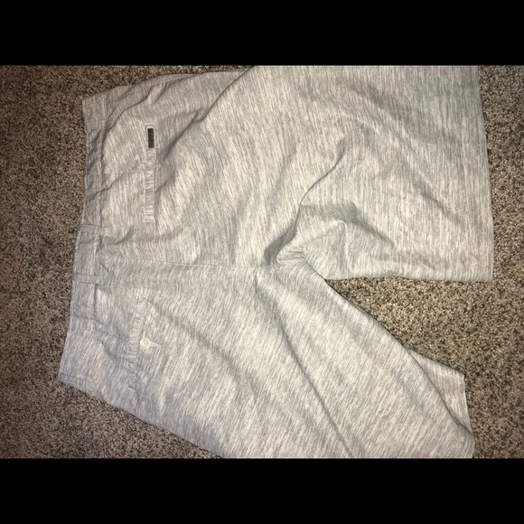 Greg Norman shorts - Picture 3 of 3